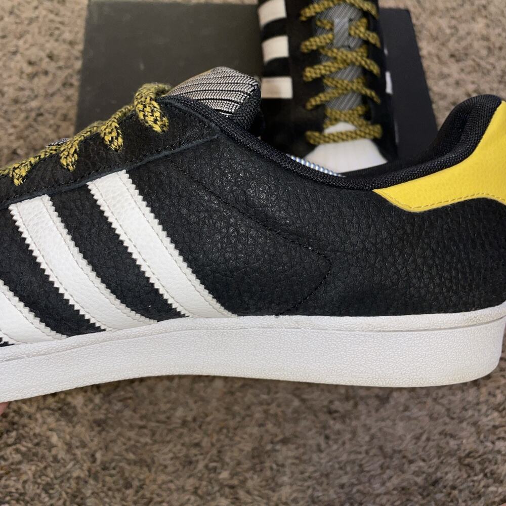 Adidas Superstar "Steelers" US13 Black & Yellow - Picture 5 of 11